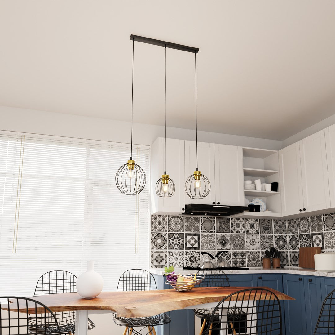 NANDO 3-Lichts Hanglamp met Gouden Accenten – Zwart / Goud
