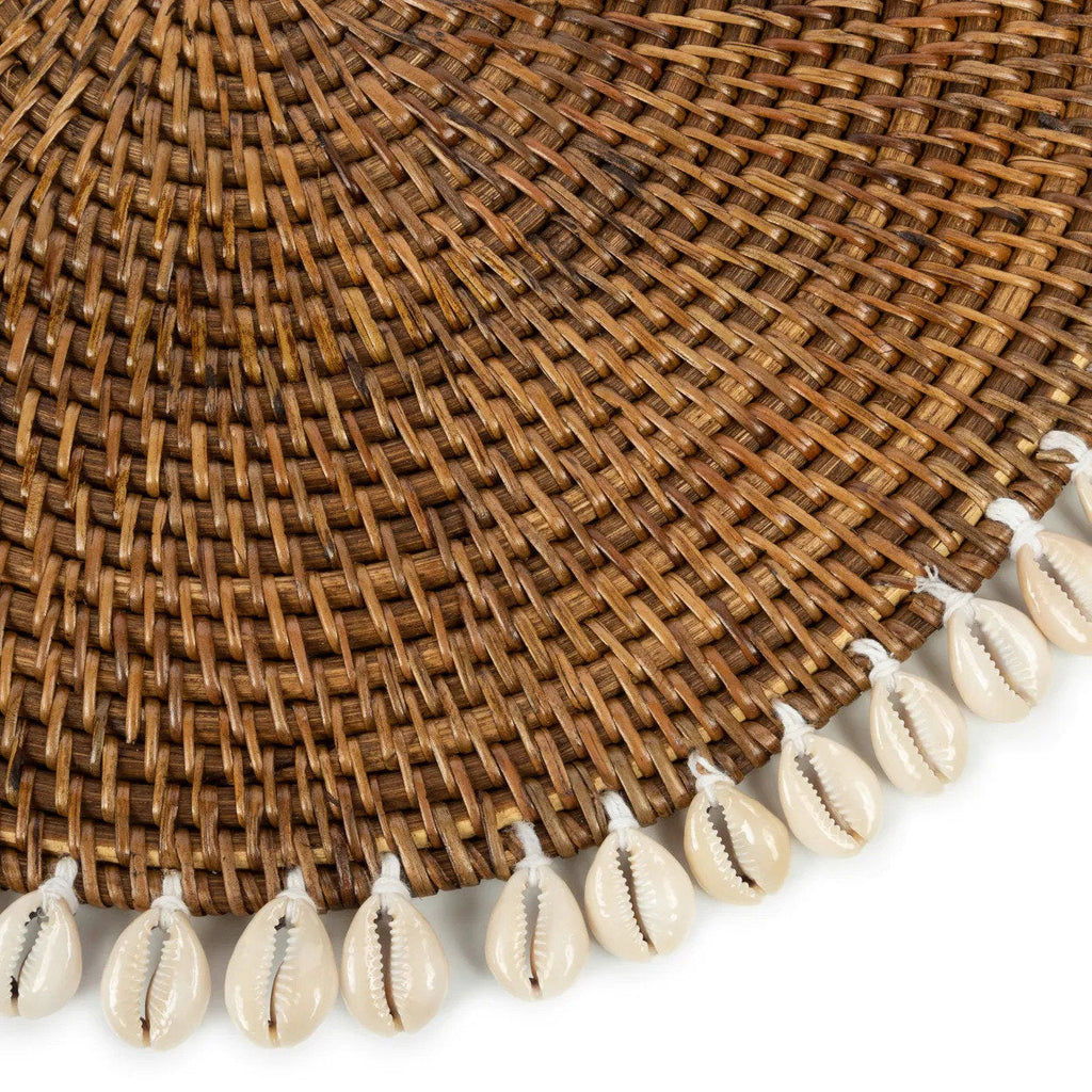Handgeweven Rattan-Placemat met Kauri-Schelpen – Bruin