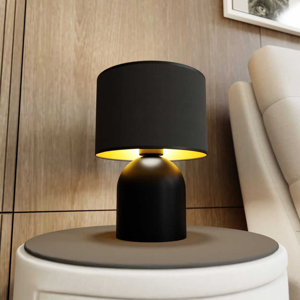 ASPEN Scandinavische Tafellamp – Mat Zwart & Goud (Ø 25 cm)