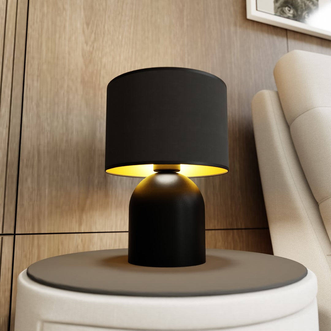 ASPEN Scandinavische Tafellamp – Mat Zwart & Goud (Ø 25 cm)